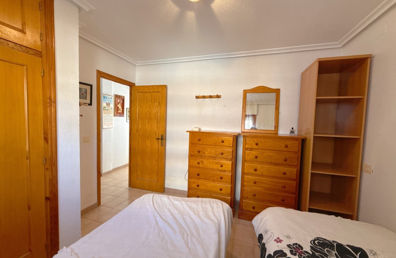 Resale - Apartment / flat -
Orihuela - Punta Prima