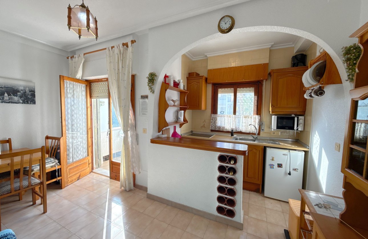 Resale - Apartment / flat -
Orihuela - Punta Prima