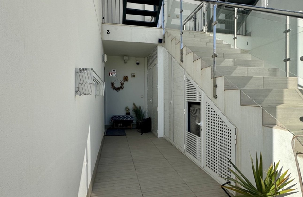 Resale - Apartment / flat -
Orihuela - Punta Prima