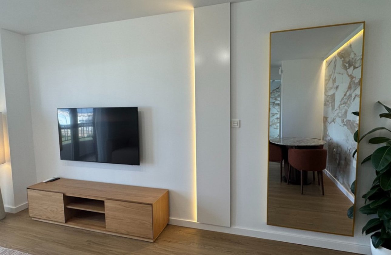 Resale - Apartment / flat -
Orihuela - Punta Prima