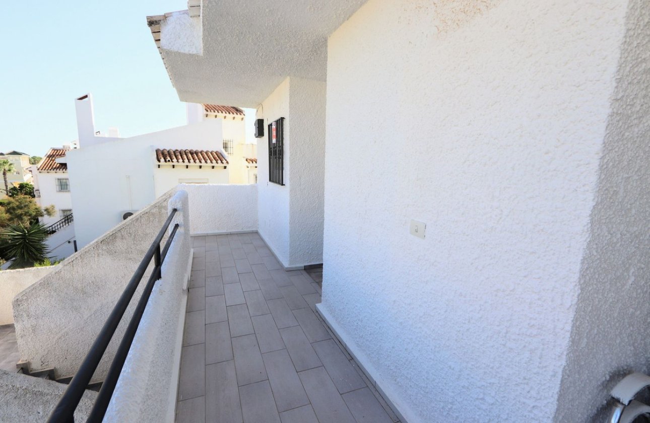 Resale - Apartment / flat -
Orihuela - Villamartin