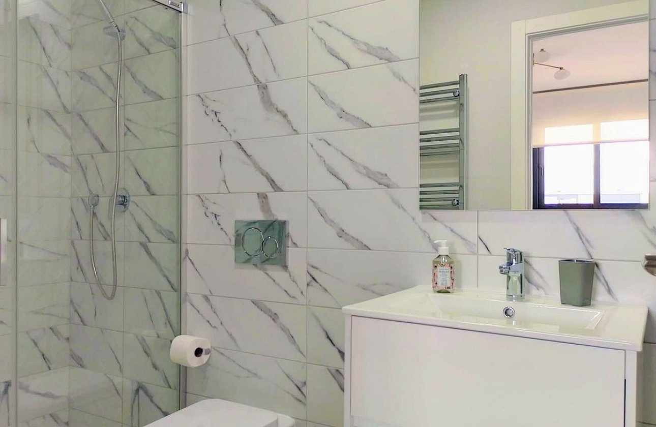 Resale - Apartment / flat -
Orihuela - Villamartin