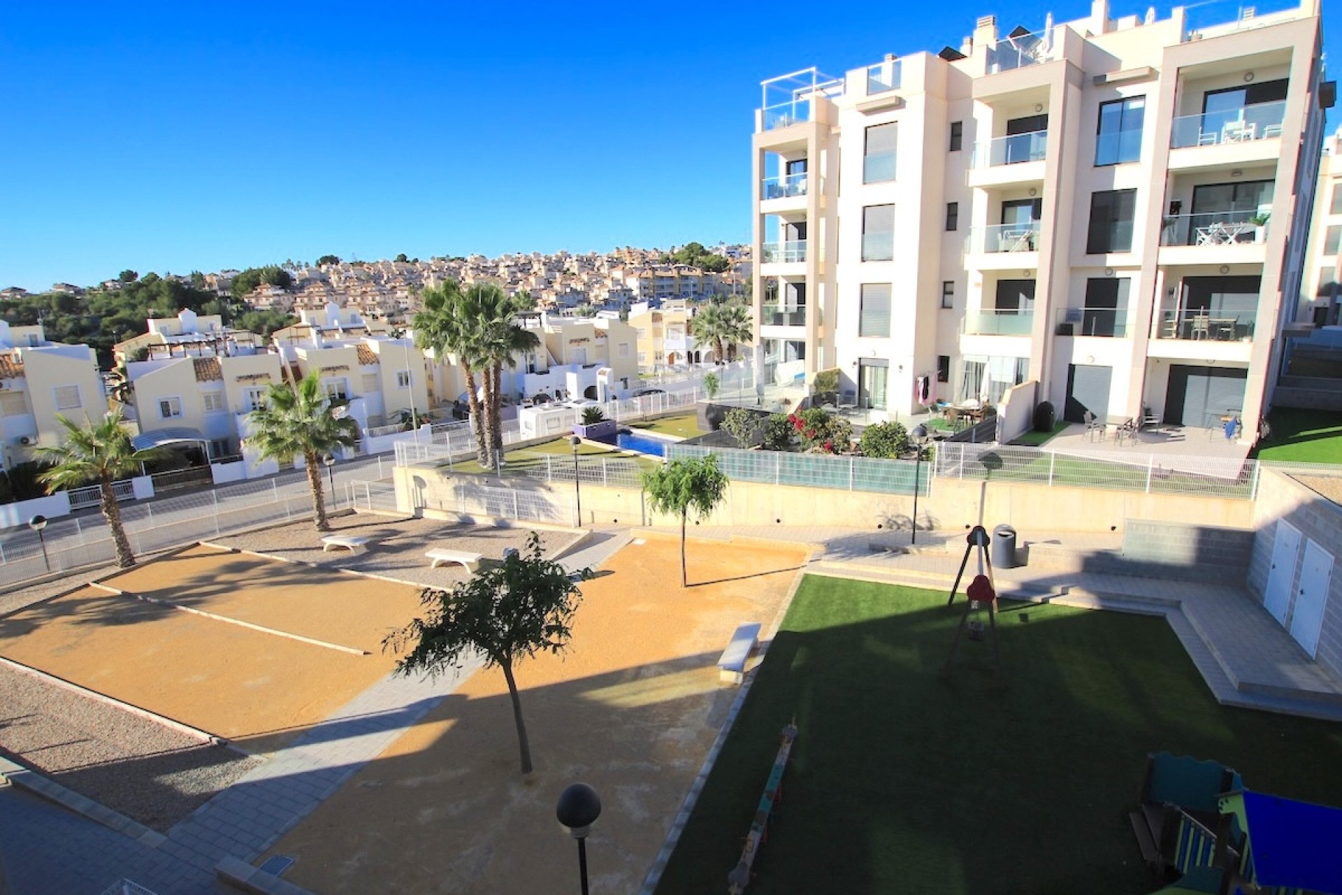 Resale - Apartment / flat -
Orihuela - Villamartin