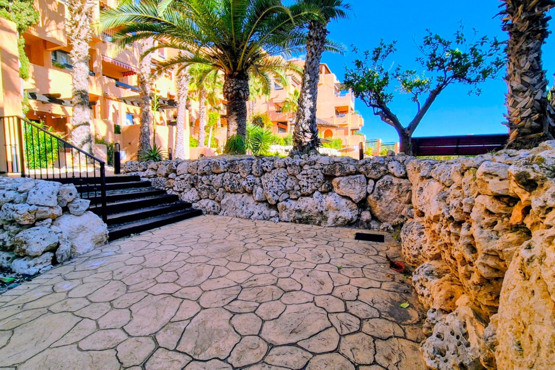 Resale - Apartment / flat -
Orihuela - Villamartin