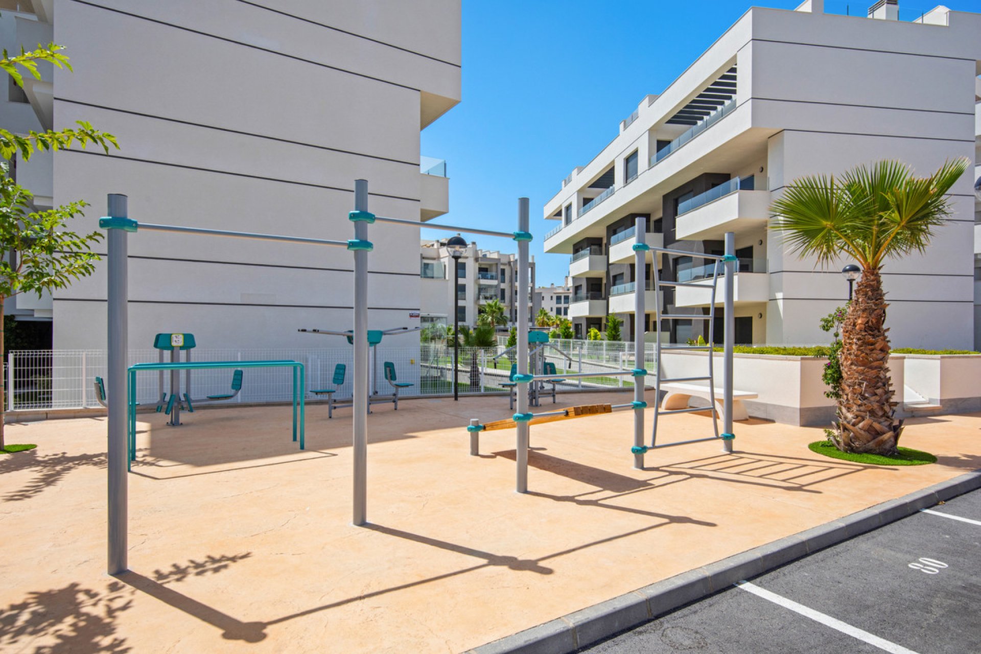 Resale - Apartment / flat -
Orihuela - Villamartin