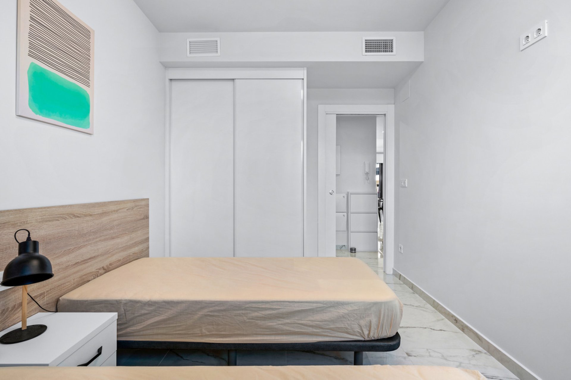 Resale - Apartment / flat -
Orihuela - Villamartin