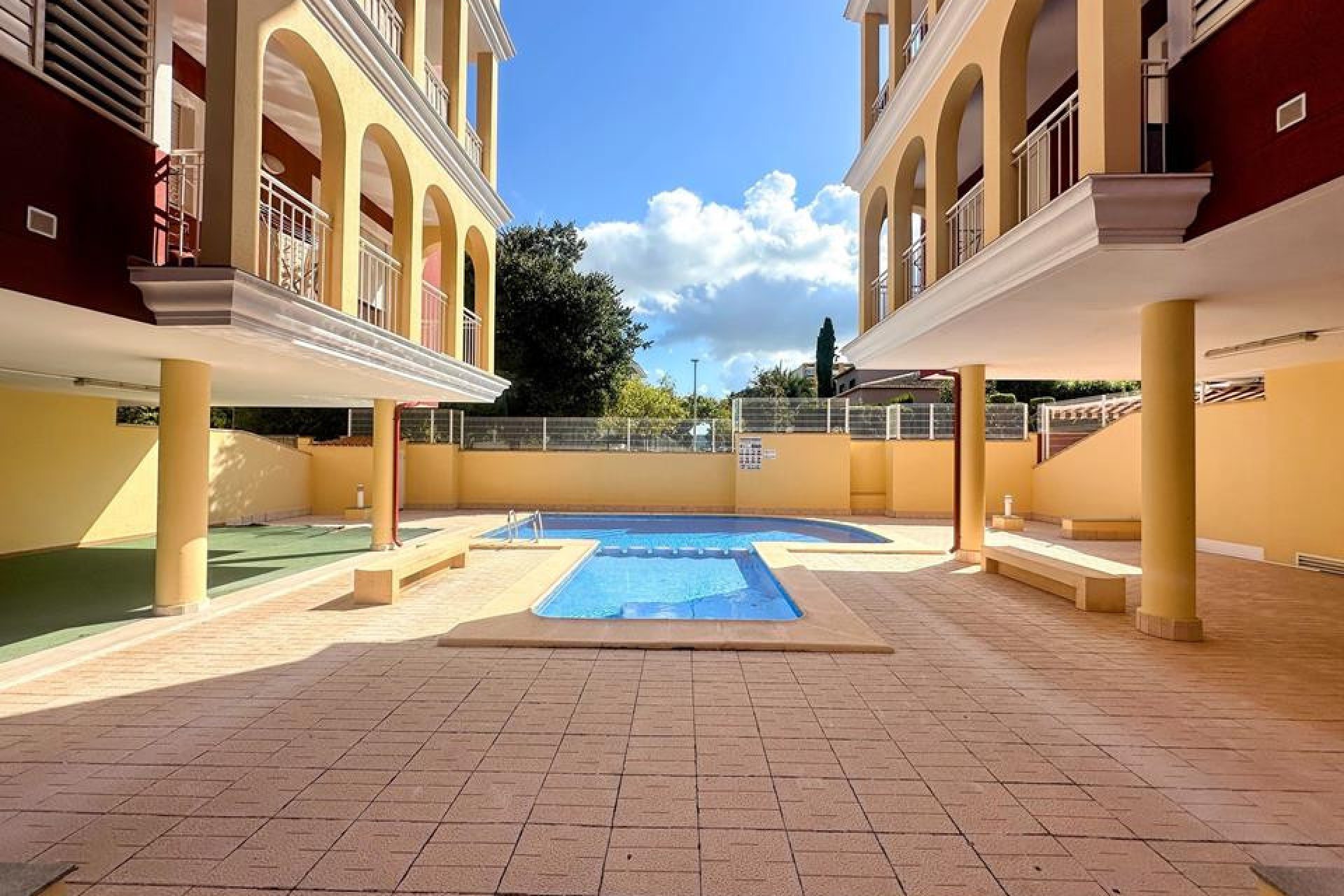 Resale - Apartment / flat -
Pedreguer - Pedreguer Centro
