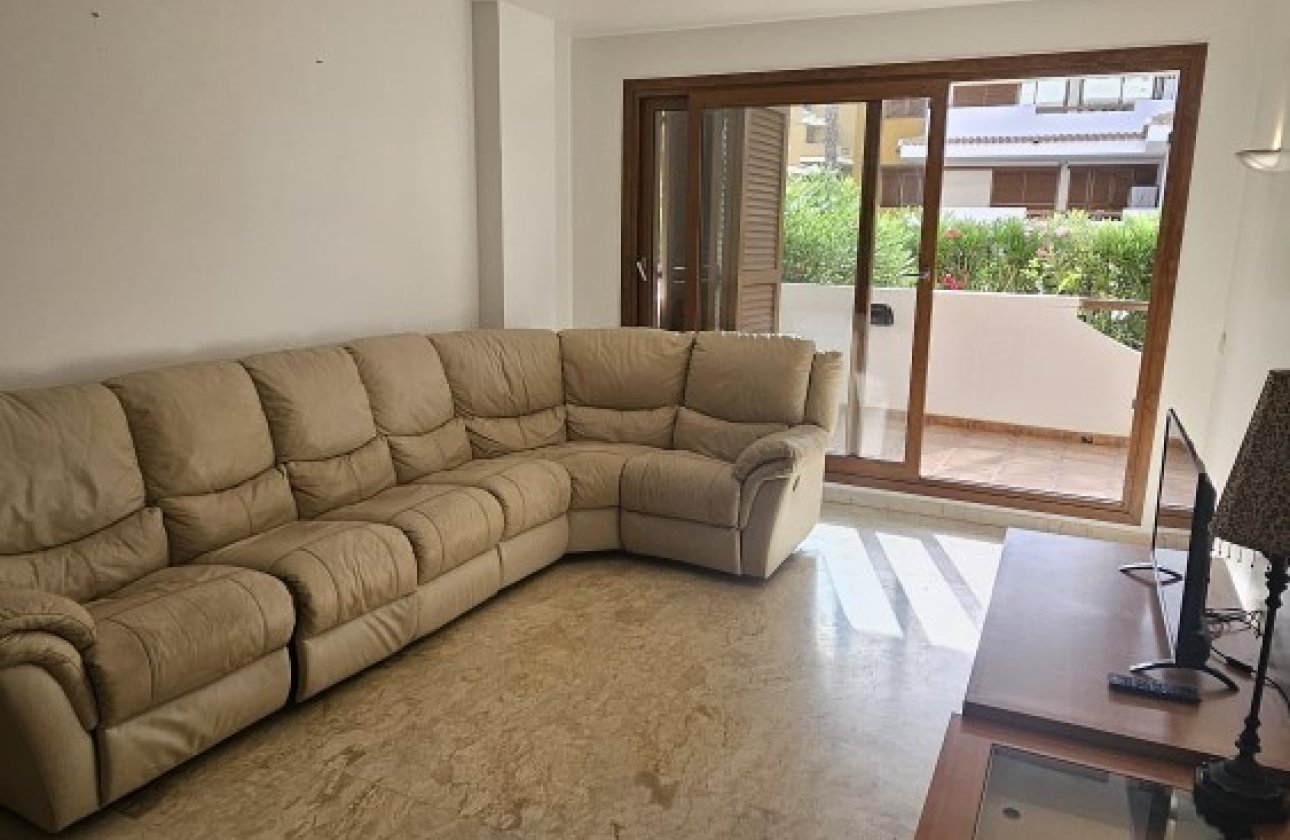 Resale - Apartment / flat -
Punta Prima - La Entrada