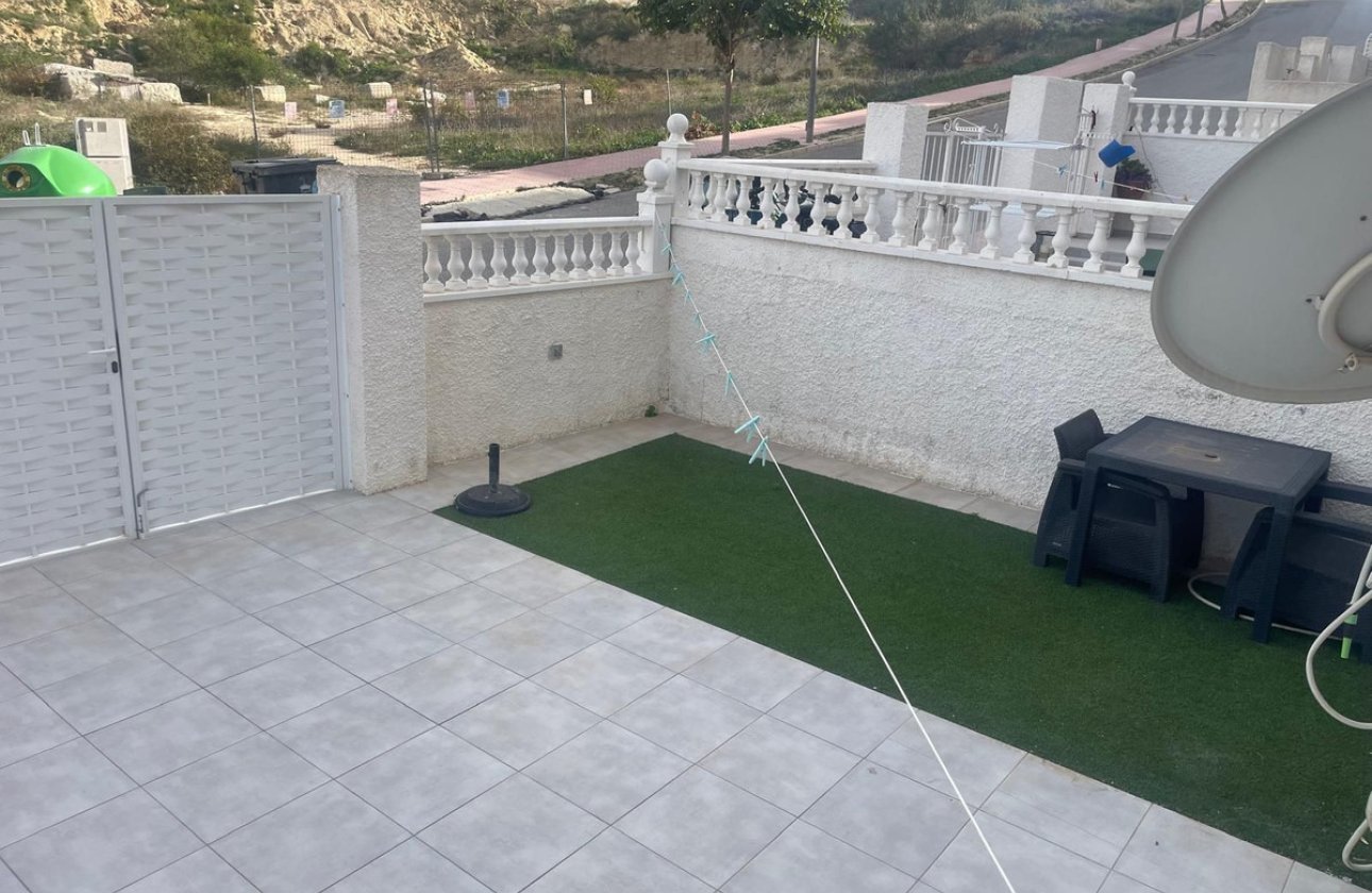 Resale - Apartment / flat -
Rojales - Ciudad Quesada