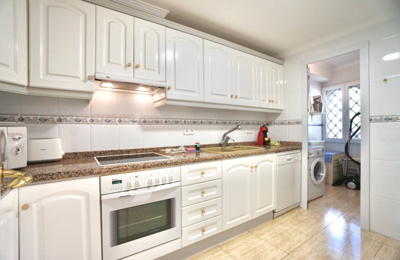 Resale - Apartment / flat -
Teulada - Moraira