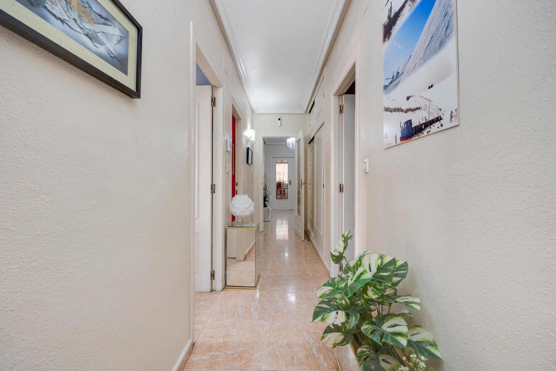 Resale - Apartment / flat -
Torrevieja - Centro - Muelle Pesquero