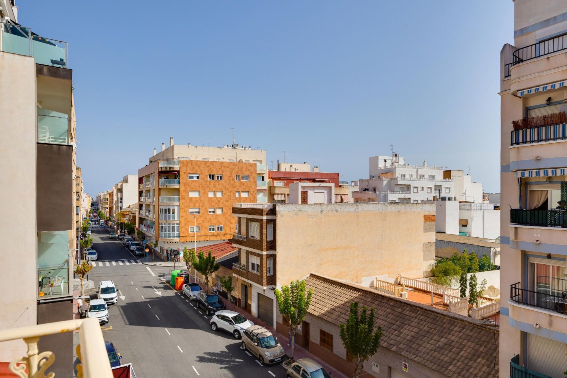 Resale - Apartment / flat -
Torrevieja - Centro - Muelle Pesquero