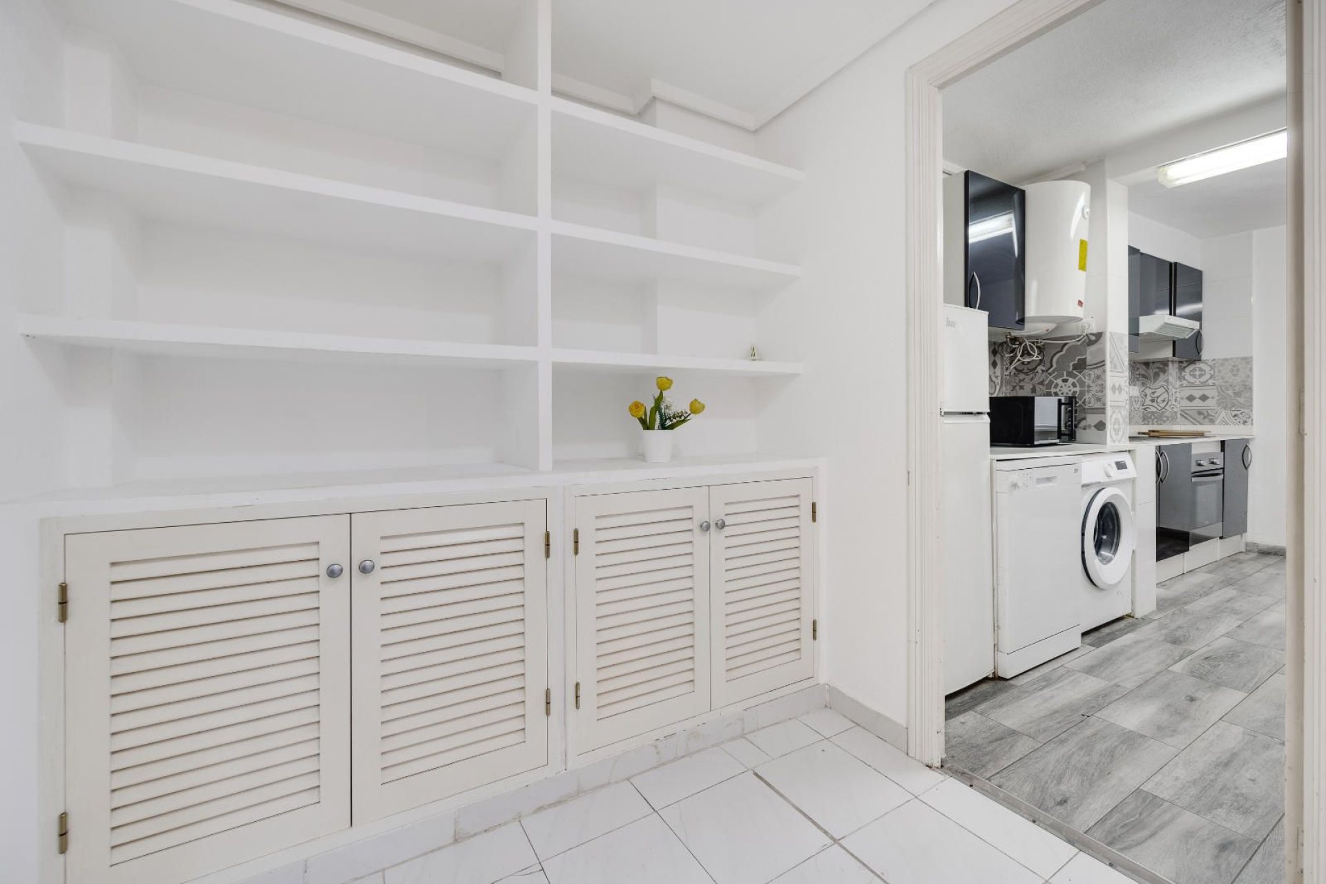 Resale - Apartment / flat -
Torrevieja - Centro