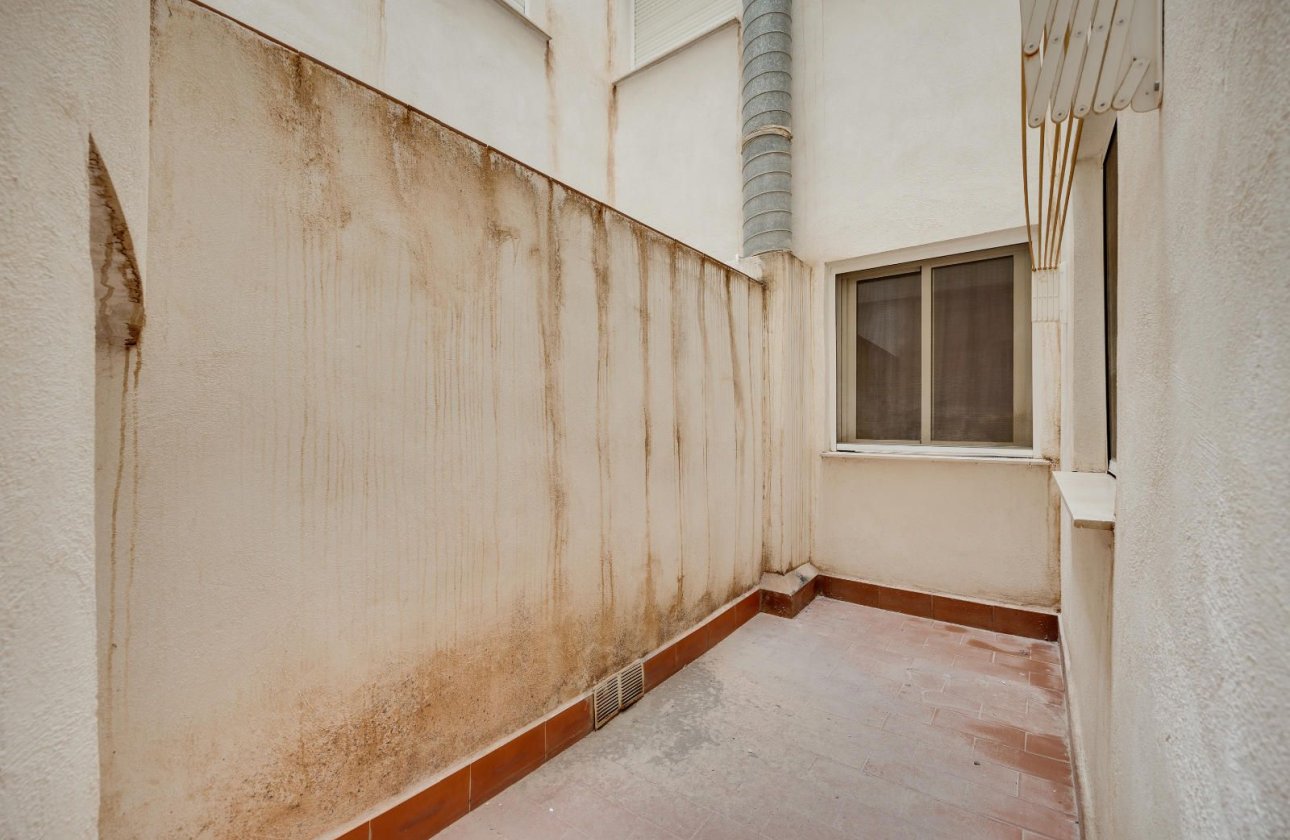 Resale - Apartment / flat -
Torrevieja - Centro