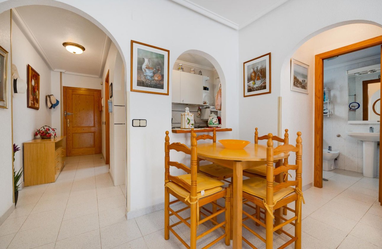 Resale - Apartment / flat -
Torrevieja - El Acequión - Los Náufragos