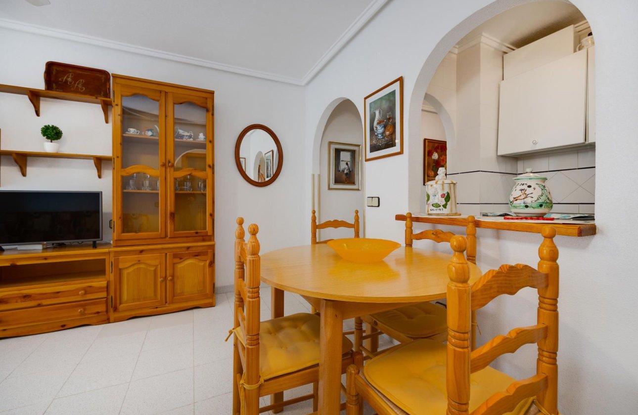 Resale - Apartment / flat -
Torrevieja - El Acequión - Los Náufragos