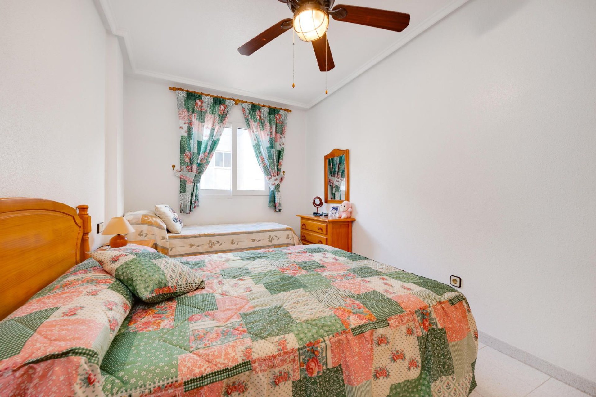 Resale - Apartment / flat -
Torrevieja - El Acequión - Los Náufragos