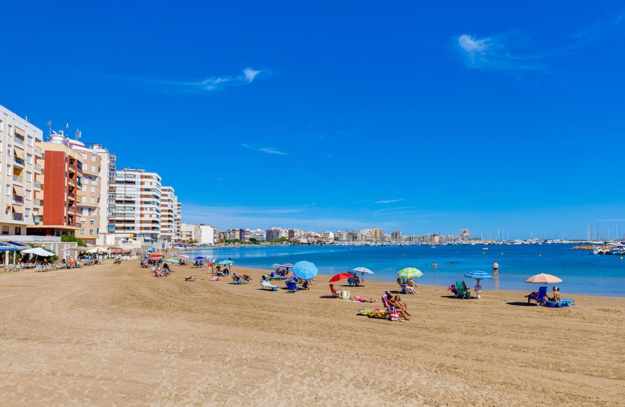 Resale - Apartment / flat -
Torrevieja - El Acequión - Los Náufragos
