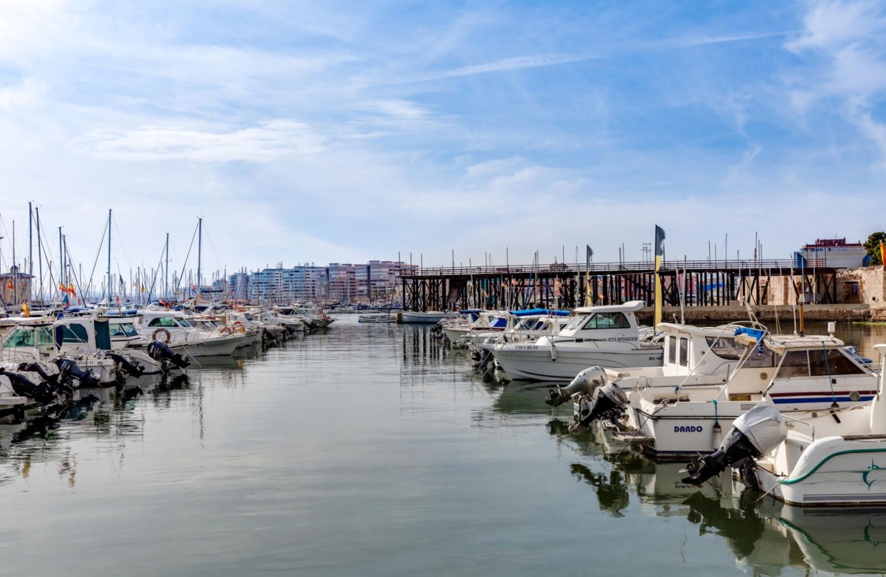 Resale - Apartment / flat -
Torrevieja - El Acequión - Los Náufragos