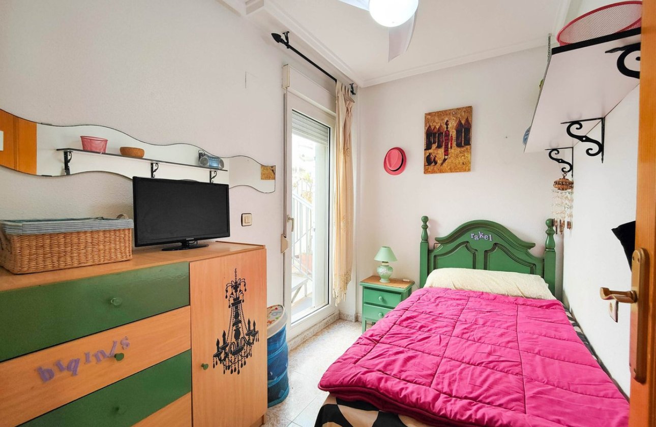 Resale - Apartment / flat -
Torrevieja - El Acequión - Los Náufragos