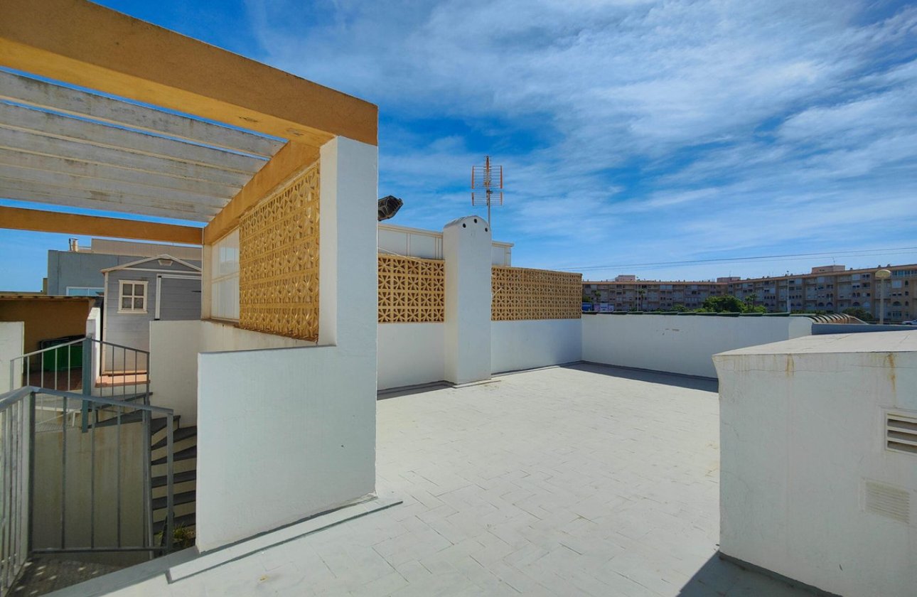 Resale - Apartment / flat -
Torrevieja - El Acequión - Los Náufragos