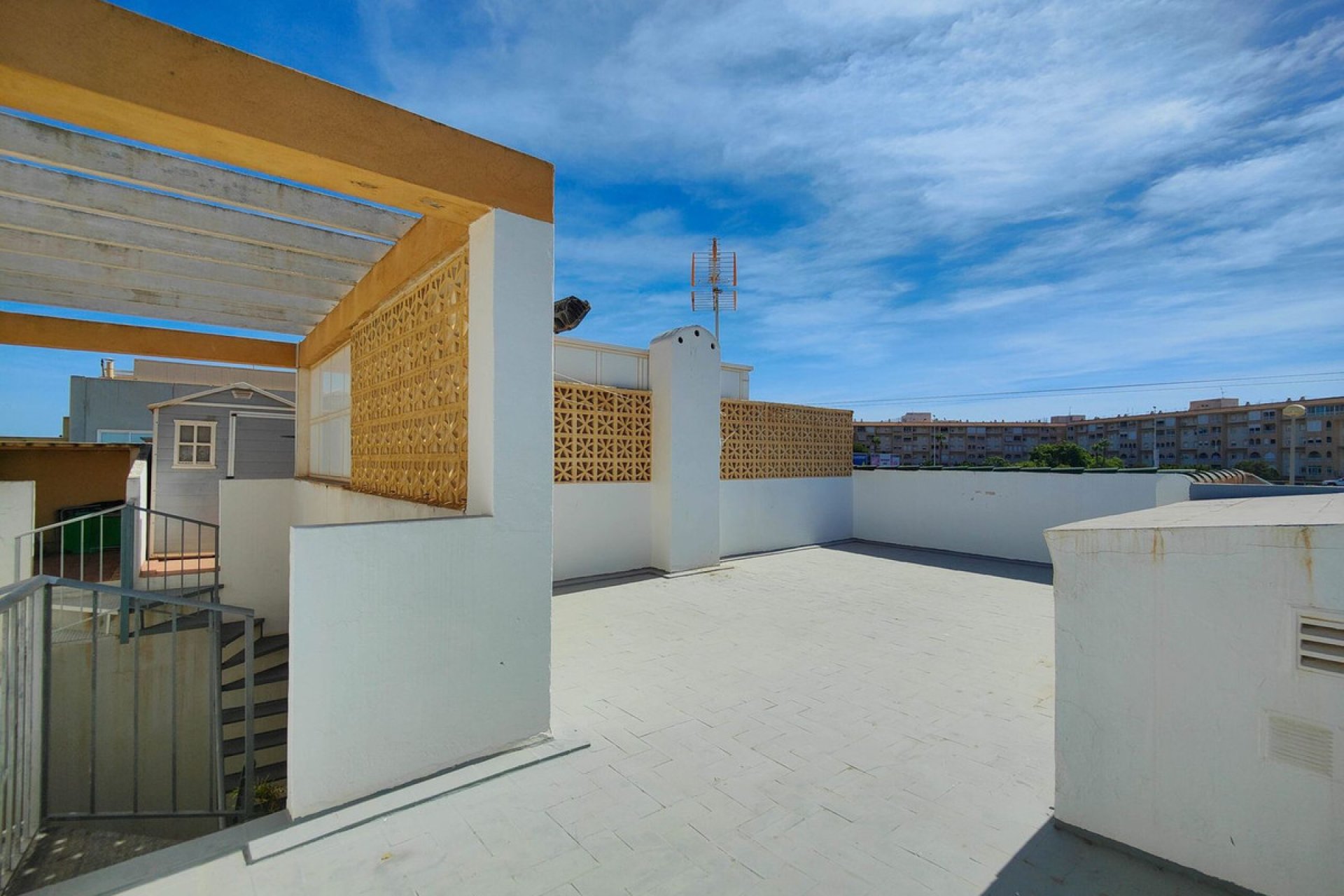 Resale - Apartment / flat -
Torrevieja - El Acequión - Los Náufragos