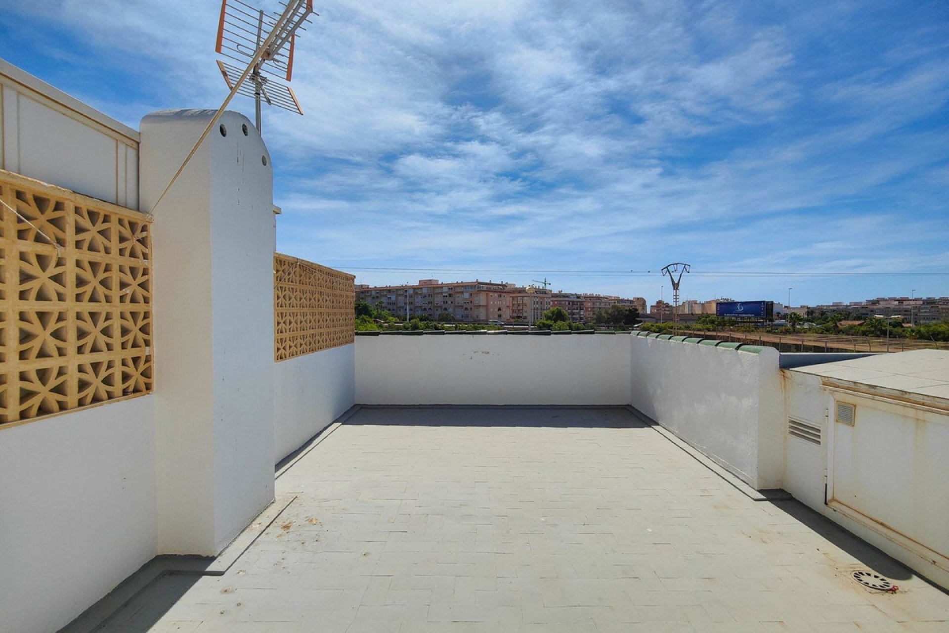 Resale - Apartment / flat -
Torrevieja - El Acequión - Los Náufragos
