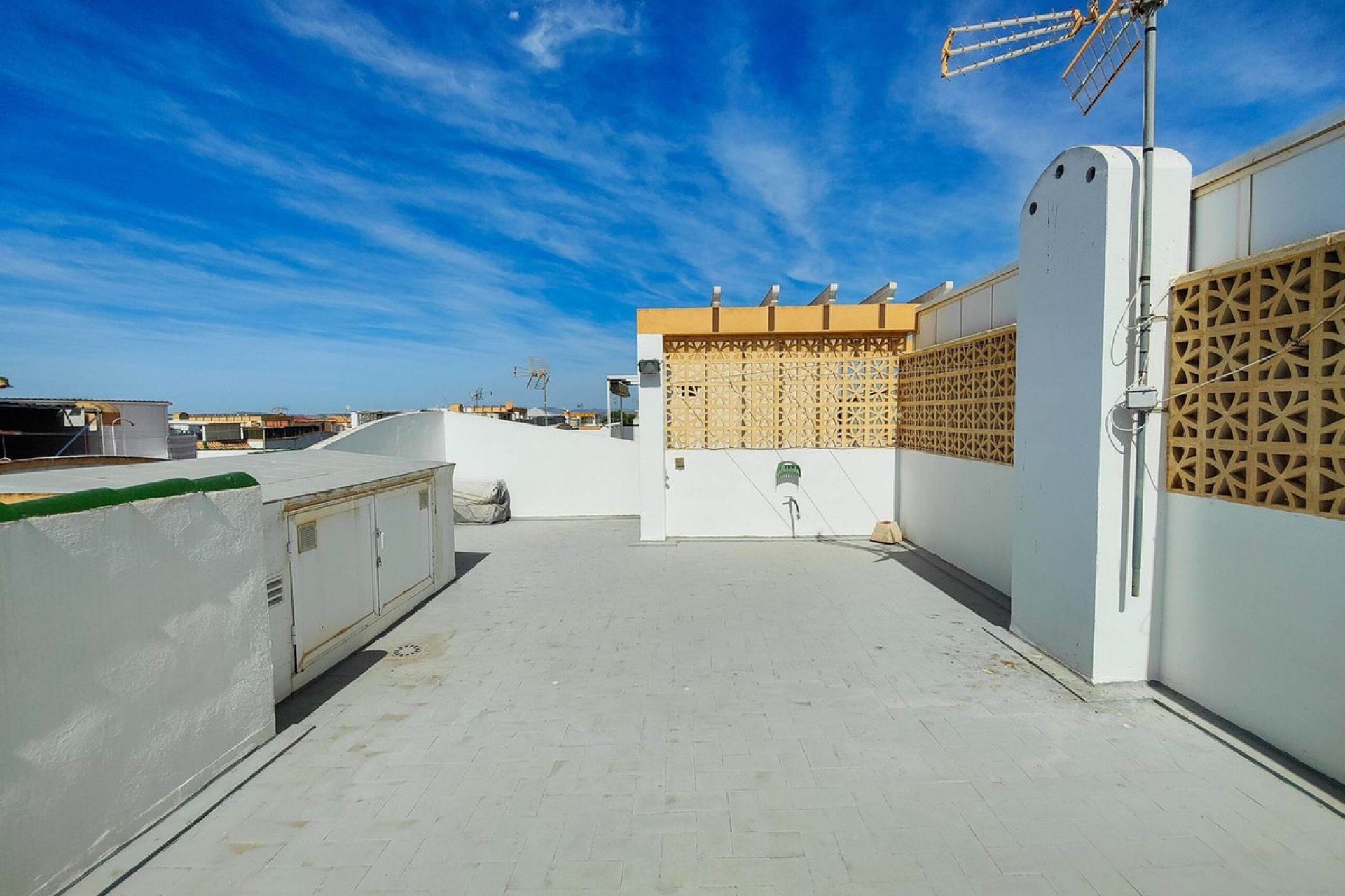 Resale - Apartment / flat -
Torrevieja - El Acequión - Los Náufragos