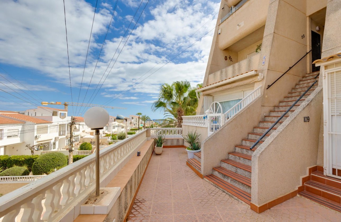 Resale - Apartment / flat -
Torrevieja - La Mata
