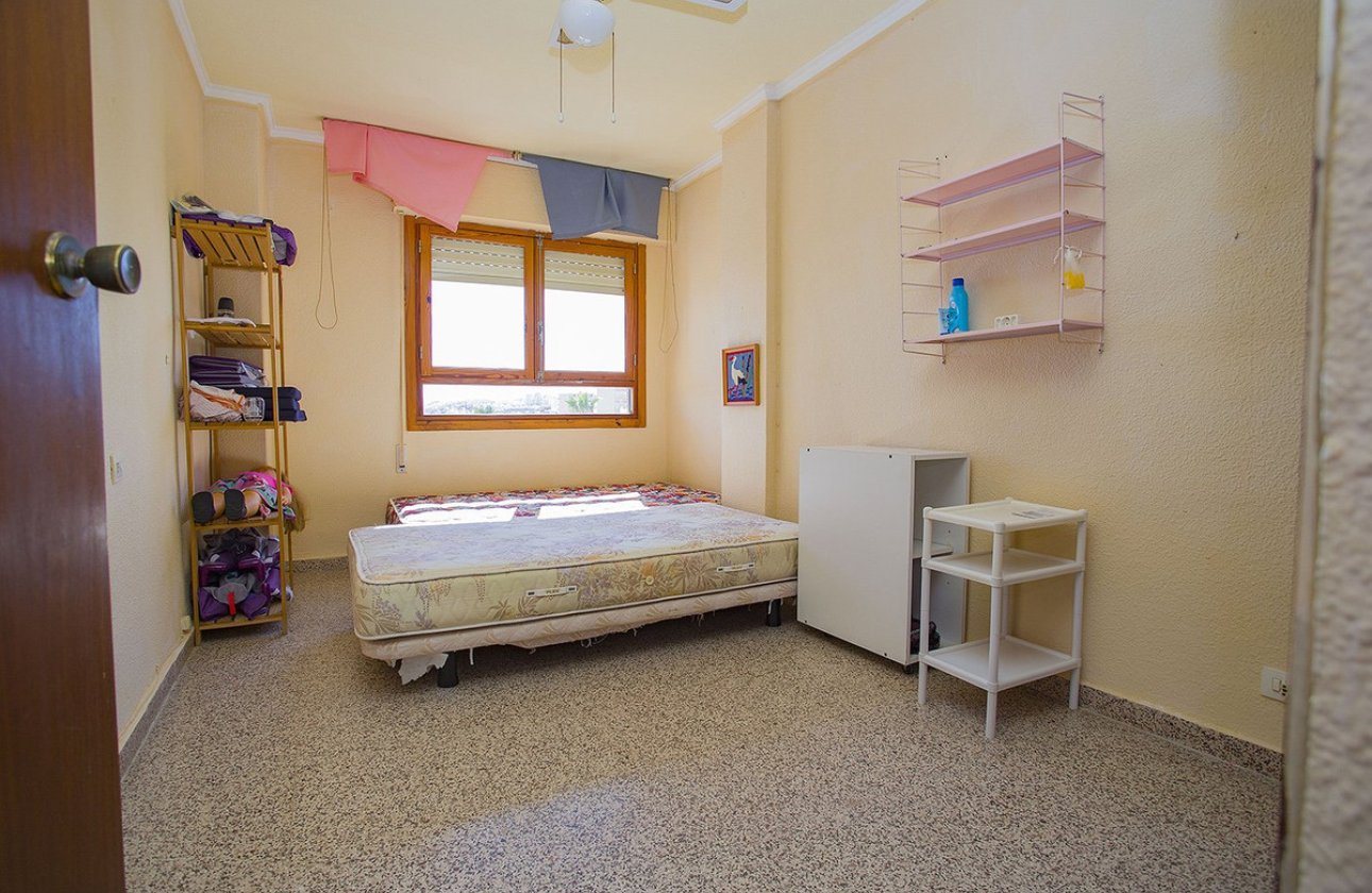 Resale - Apartment / flat -
Torrevieja - La Mata