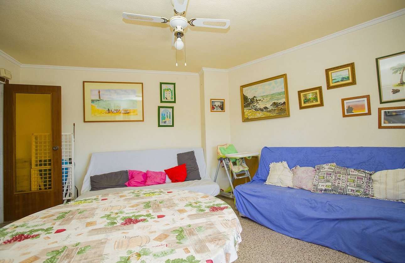 Resale - Apartment / flat -
Torrevieja - La Mata