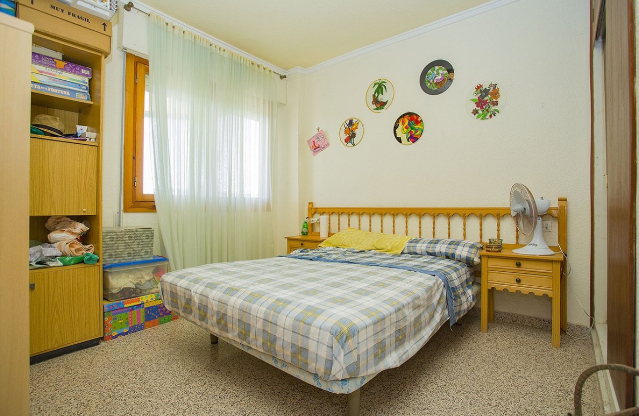 Resale - Apartment / flat -
Torrevieja - La Mata