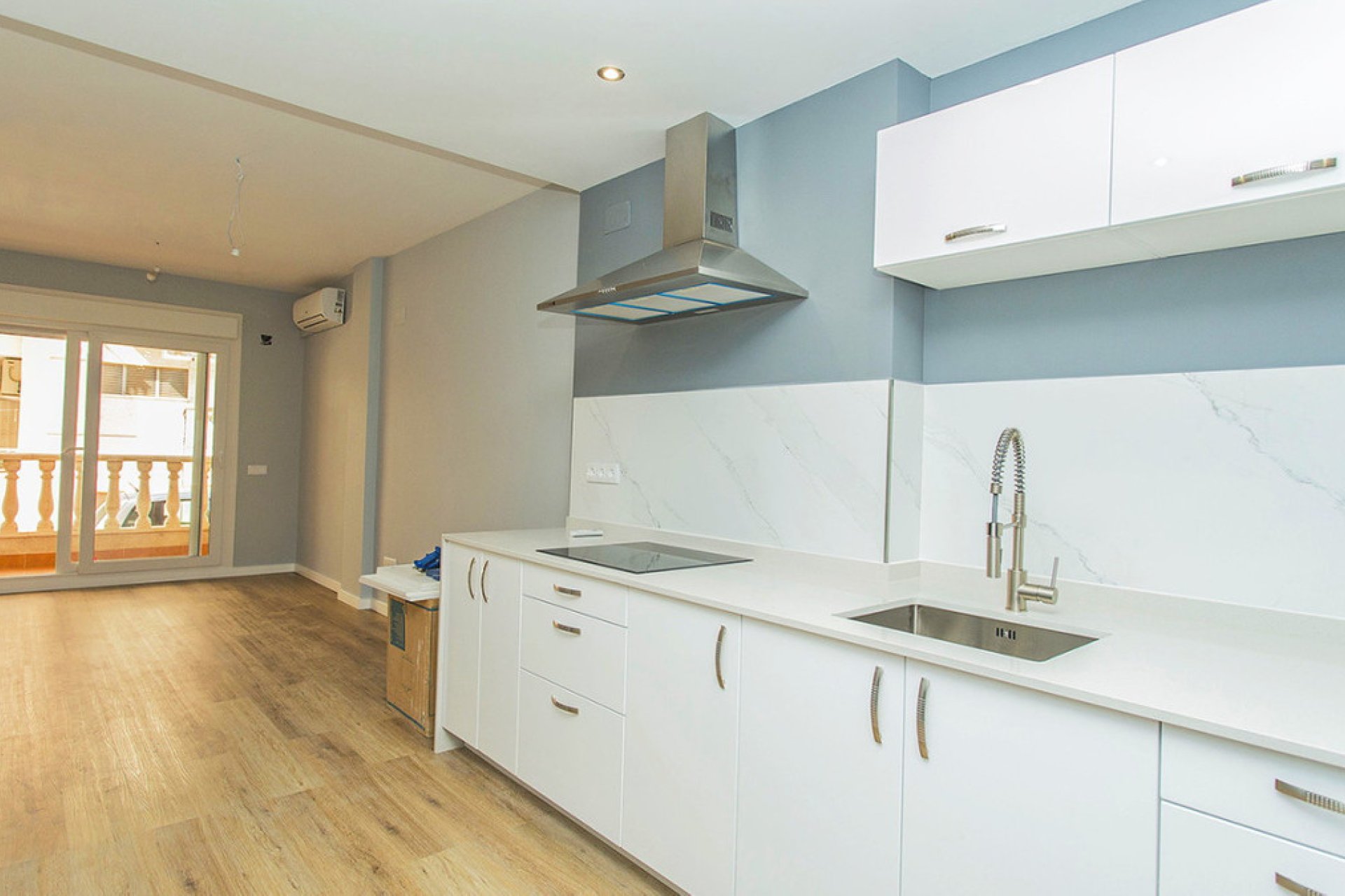 Resale - Apartment / flat -
Torrevieja - La Mata