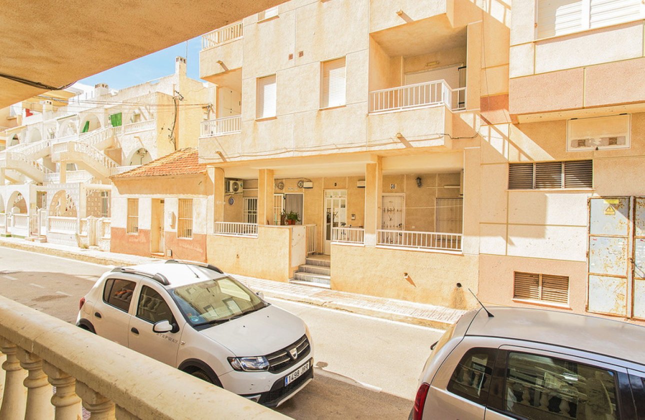 Resale - Apartment / flat -
Torrevieja - La Mata