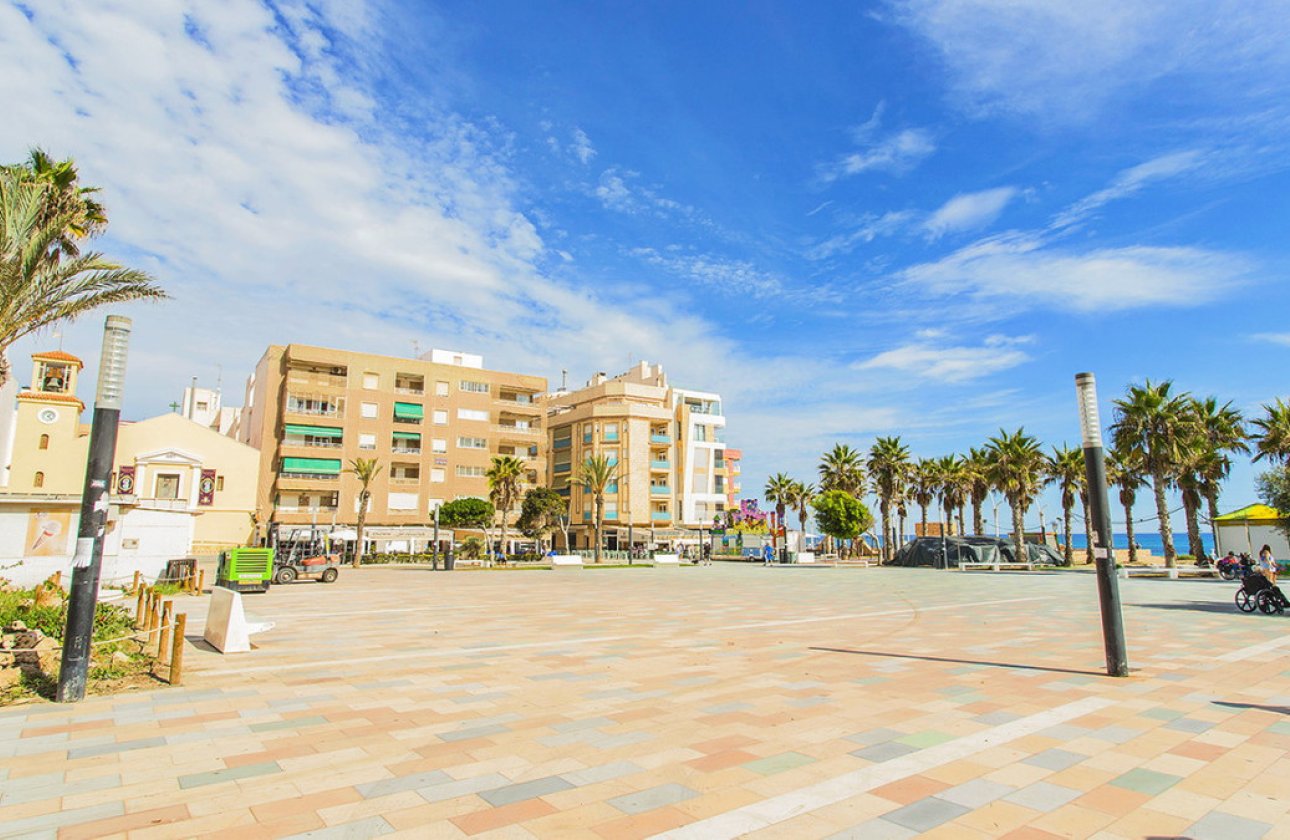 Resale - Apartment / flat -
Torrevieja - La Mata