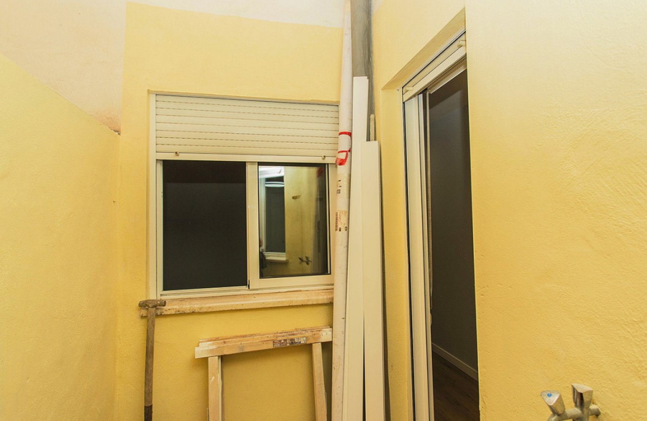 Resale - Apartment / flat -
Torrevieja - La Mata