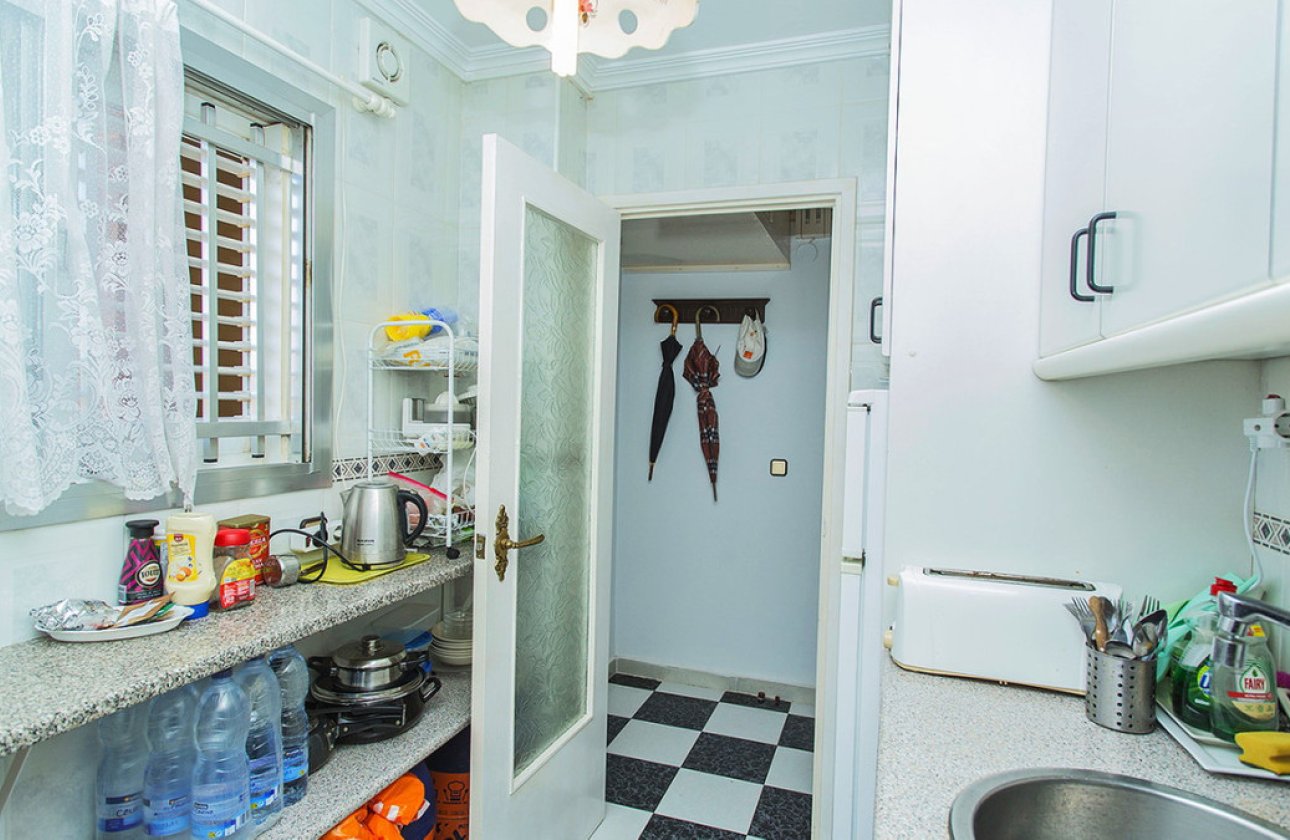 Resale - Apartment / flat -
Torrevieja - La Mata