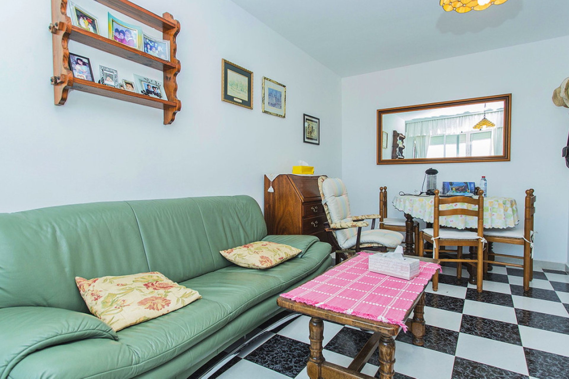 Resale - Apartment / flat -
Torrevieja - La Mata