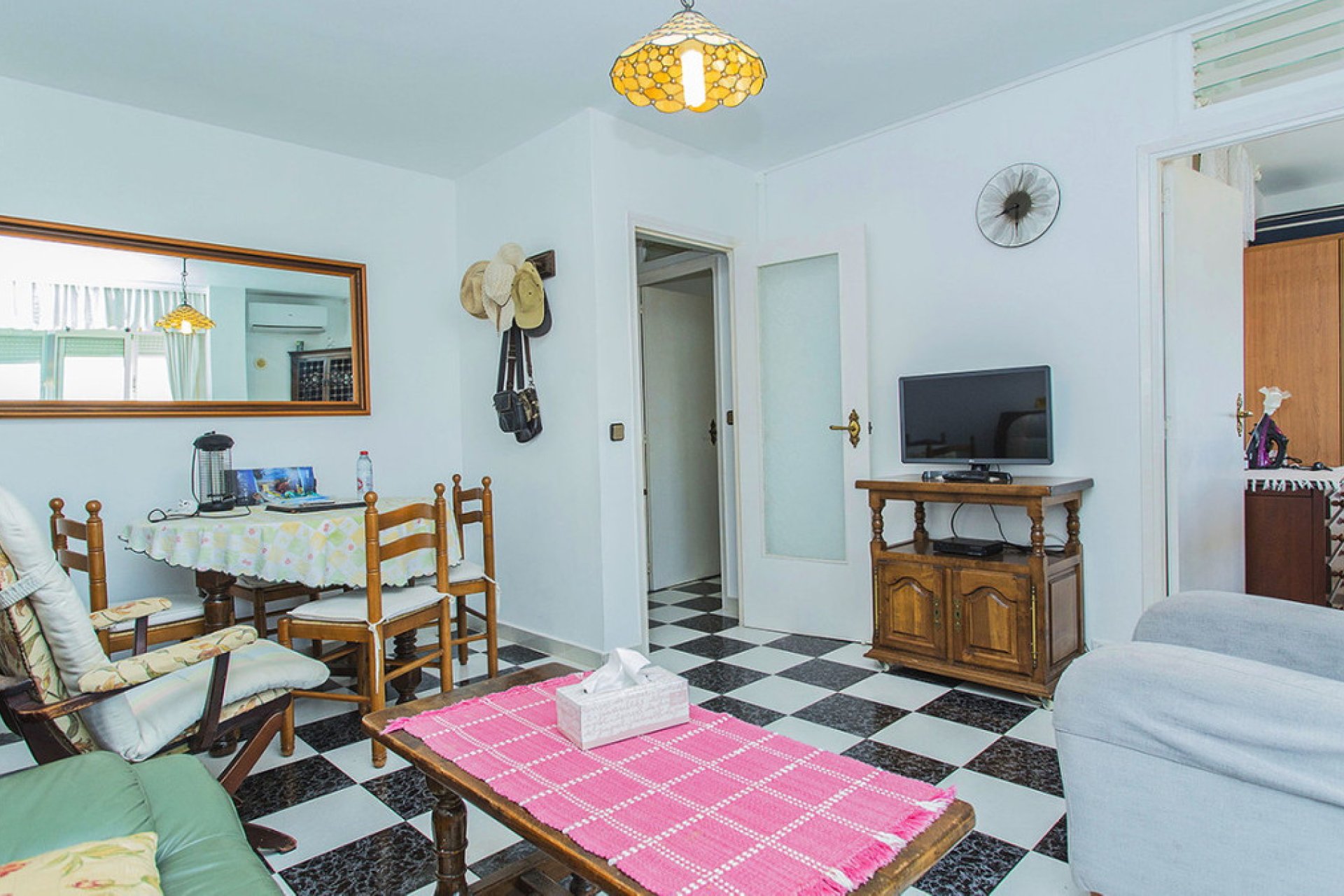 Resale - Apartment / flat -
Torrevieja - La Mata