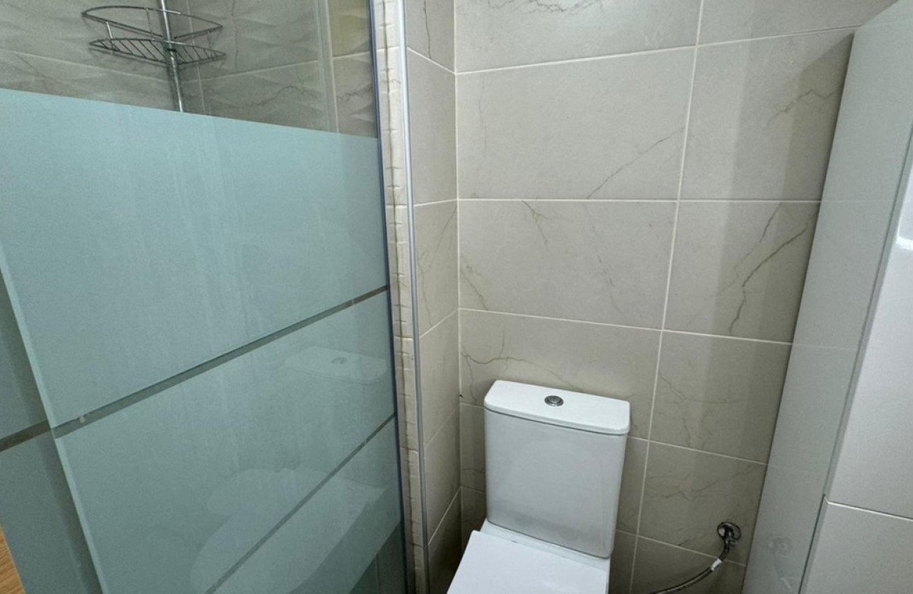 Resale - Apartment / flat -
Torrevieja - La Mata