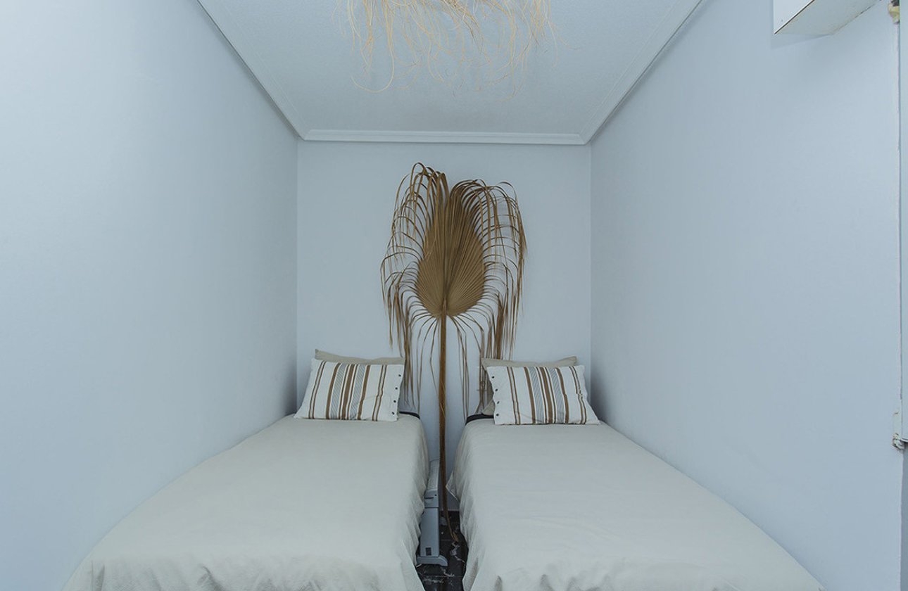 Resale - Apartment / flat -
Torrevieja - La Mata