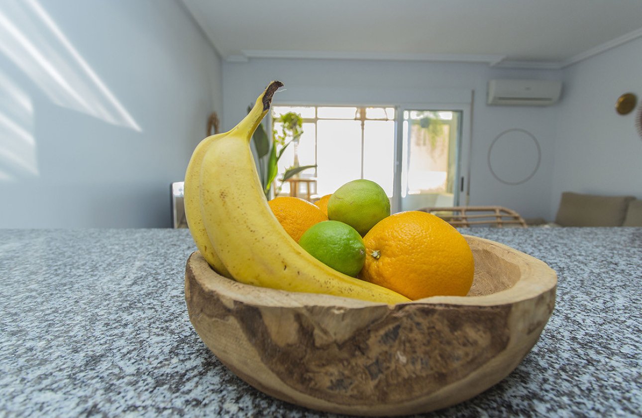 Resale - Apartment / flat -
Torrevieja - La Mata