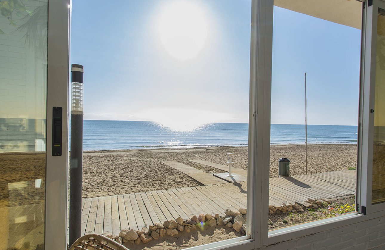 Resale - Apartment / flat -
Torrevieja - La Mata