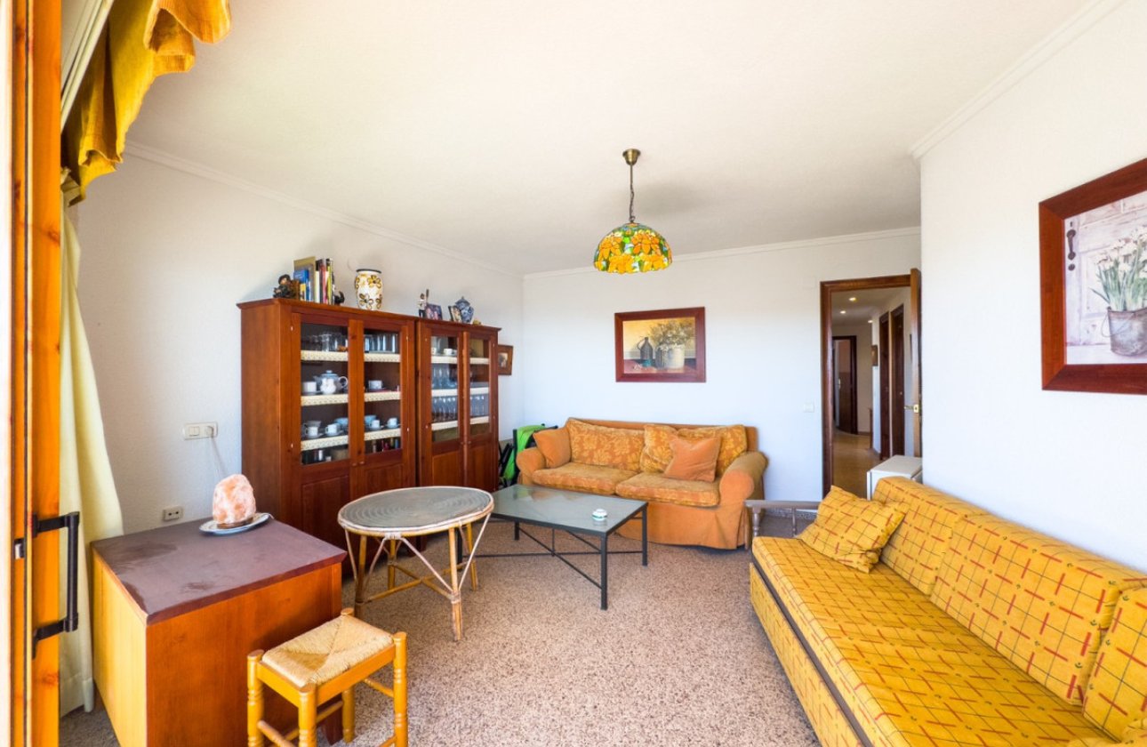 Resale - Apartment / flat -
Torrevieja - La Mata