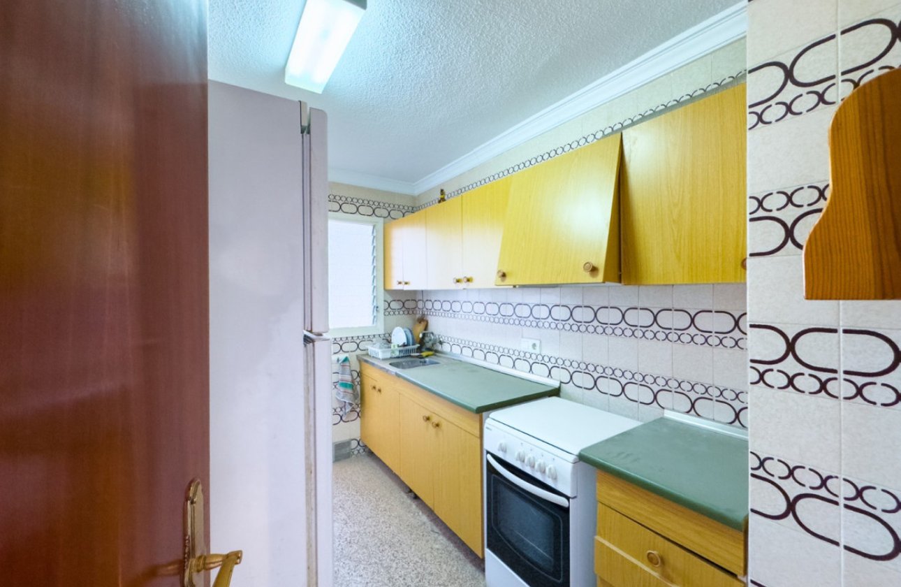 Resale - Apartment / flat -
Torrevieja - La Mata