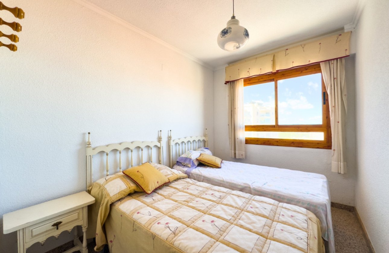 Resale - Apartment / flat -
Torrevieja - La Mata