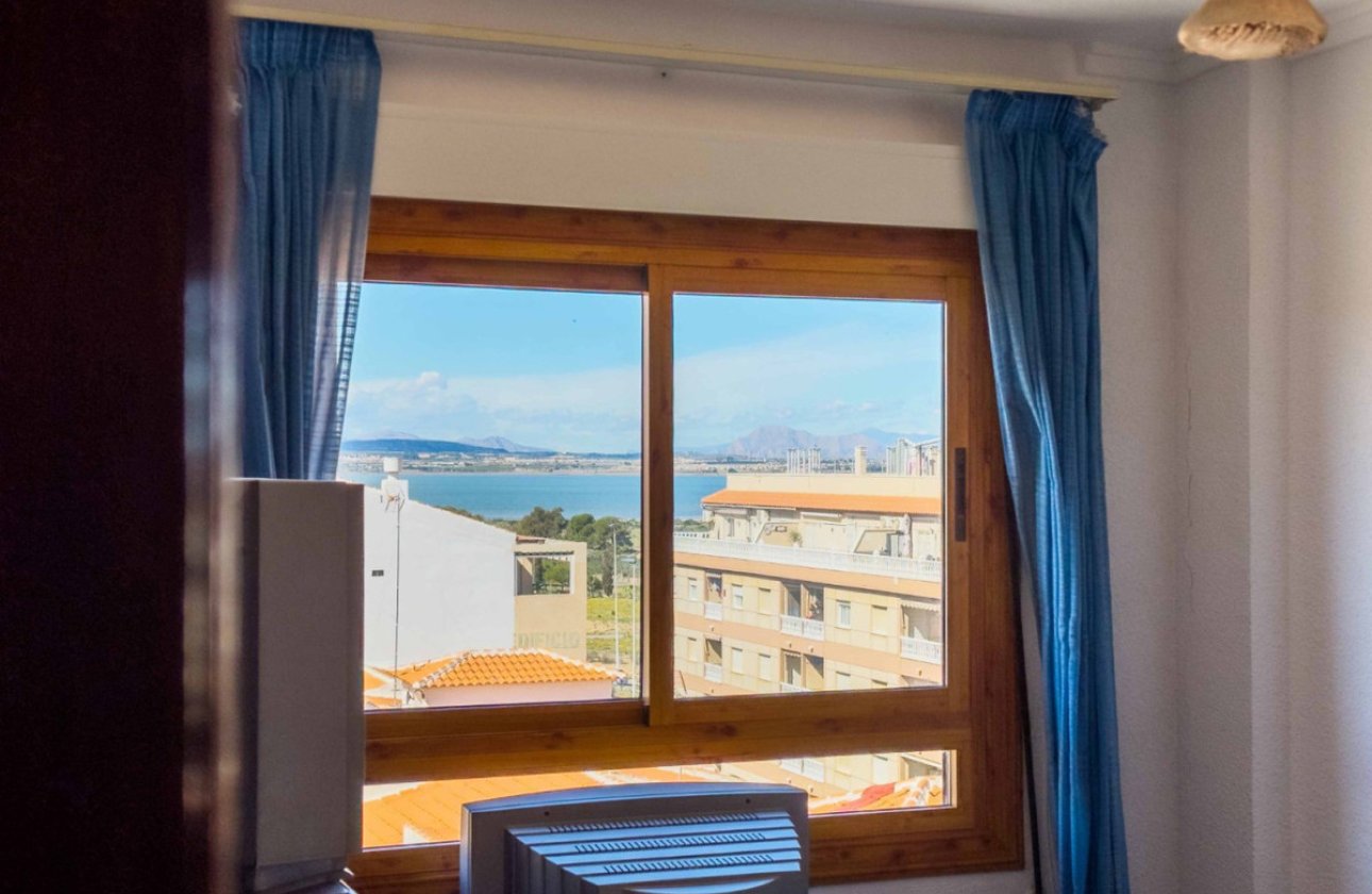 Resale - Apartment / flat -
Torrevieja - La Mata