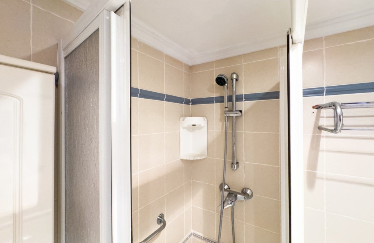 Resale - Apartment / flat -
Torrevieja - La Mata