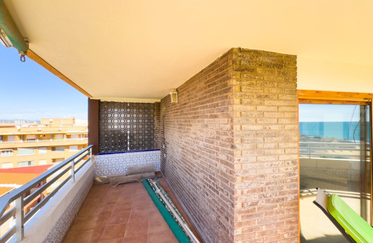 Resale - Apartment / flat -
Torrevieja - La Mata