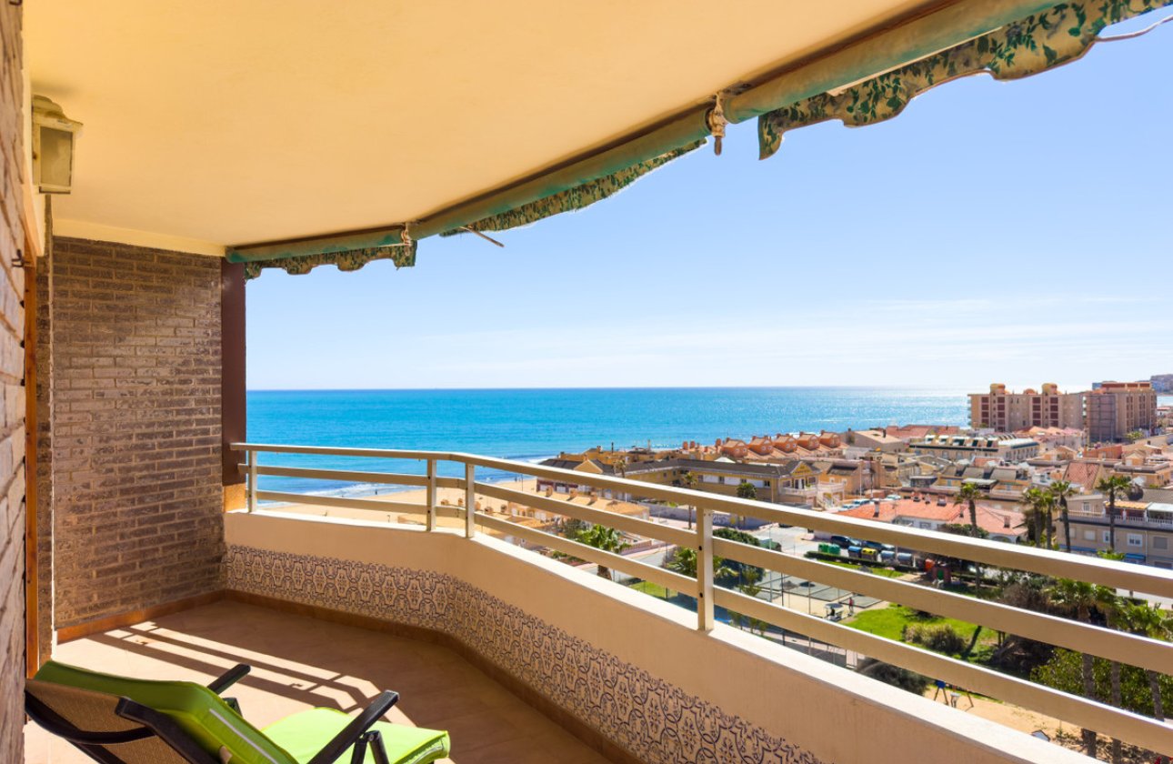 Resale - Apartment / flat -
Torrevieja - La Mata